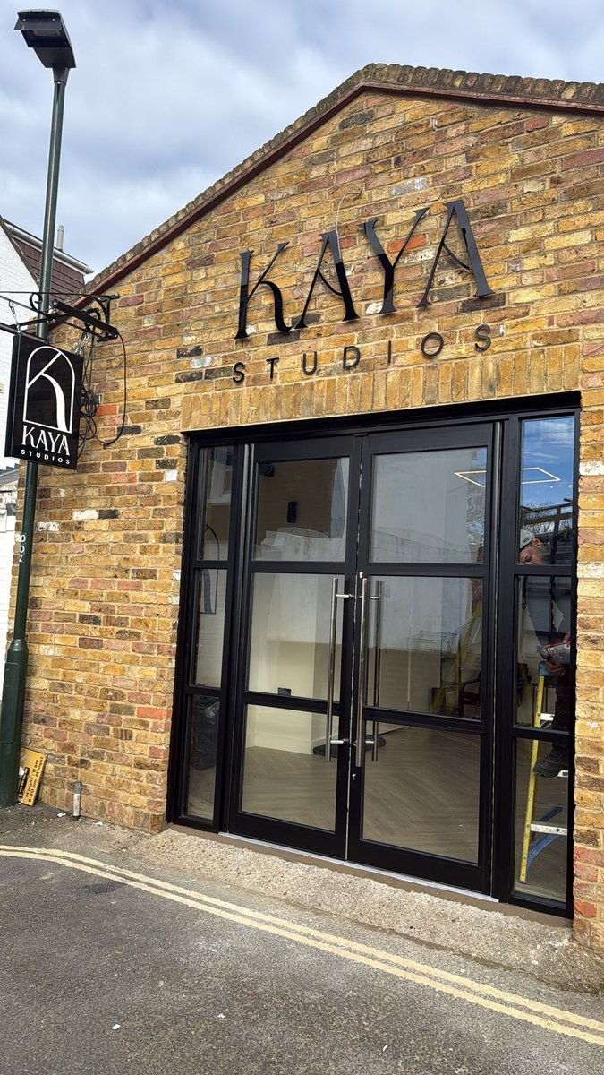 Beauty, Wellness & Studios